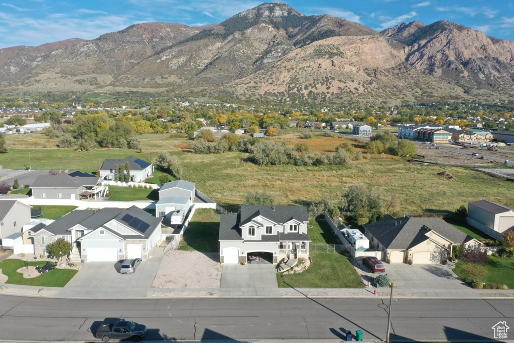 Photo 8 for MLS #2117820 at 1368 N 200 East