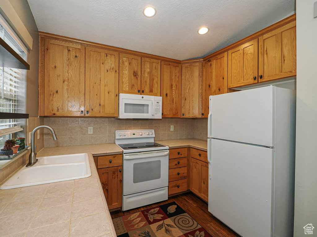 Photo 8 for MLS #2117824 at 4478 S Kelmscott Ln #B