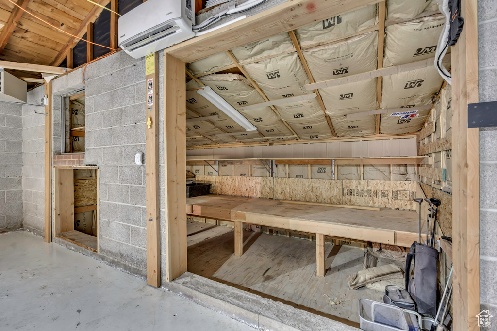 3524 S HIGHLANDER ST West Valley City, UT 84128