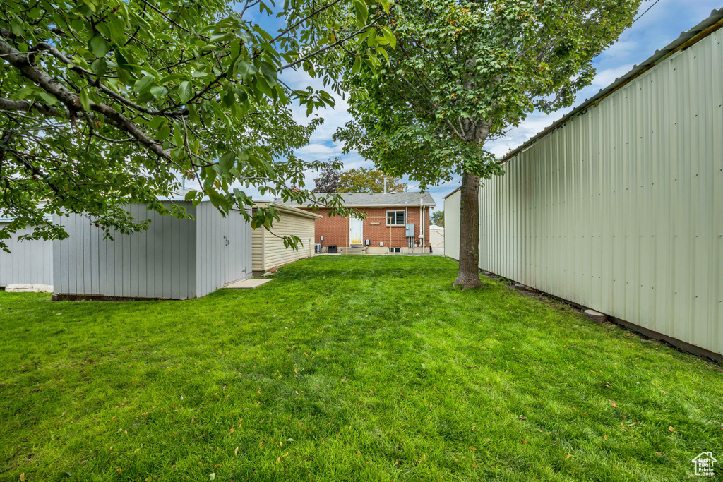 3524 S HIGHLANDER ST West Valley City, UT 84128