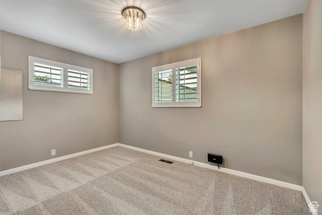3524 S HIGHLANDER ST West Valley City, UT 84128