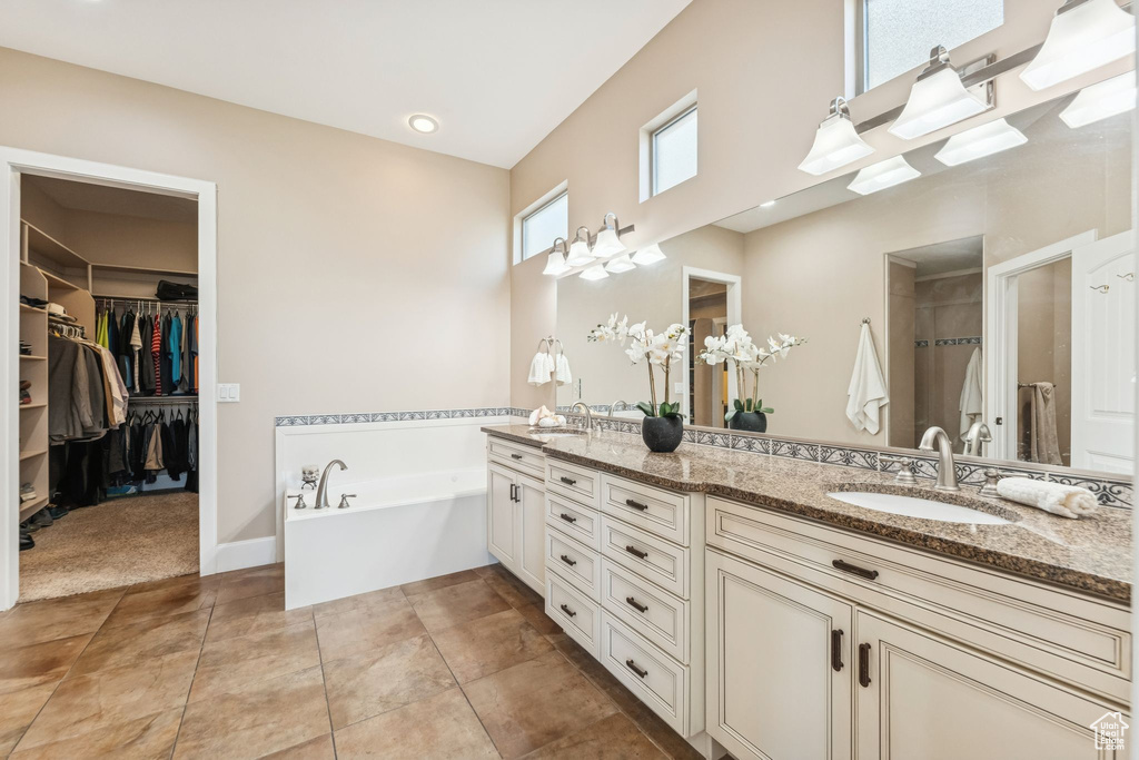 Photo 18 for MLS #2117830 at 2669 N Turnberry Ct