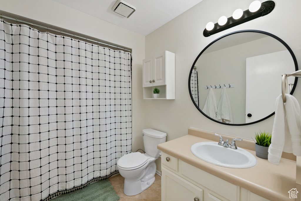 Photo 11 for MLS #2117832 at 381 E Park Creeke Ln