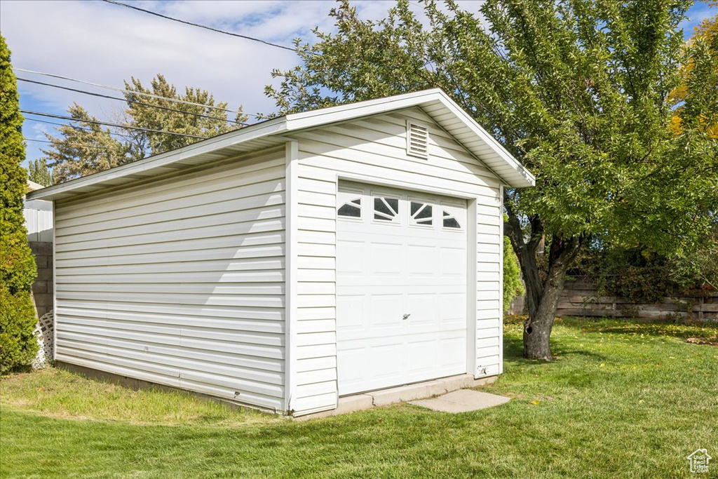 Photo 25 for MLS #2117834 at 3110 W Lemay Ave