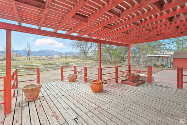 Photo 32 for MLS #2117837 at 349 Belaire Cir