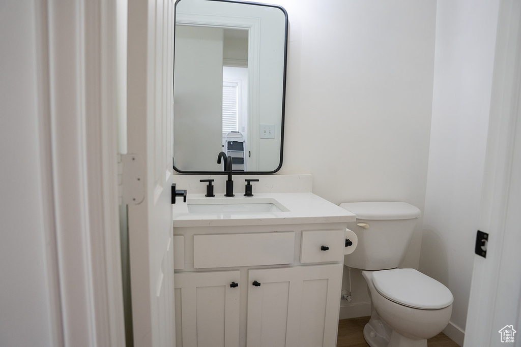 2104 W 2200 S Syracuse, UT 84075