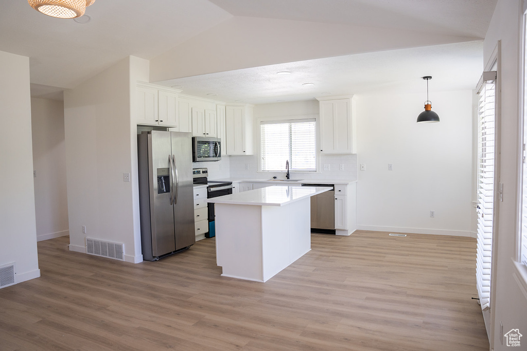 2104 W 2200 S Syracuse, UT 84075