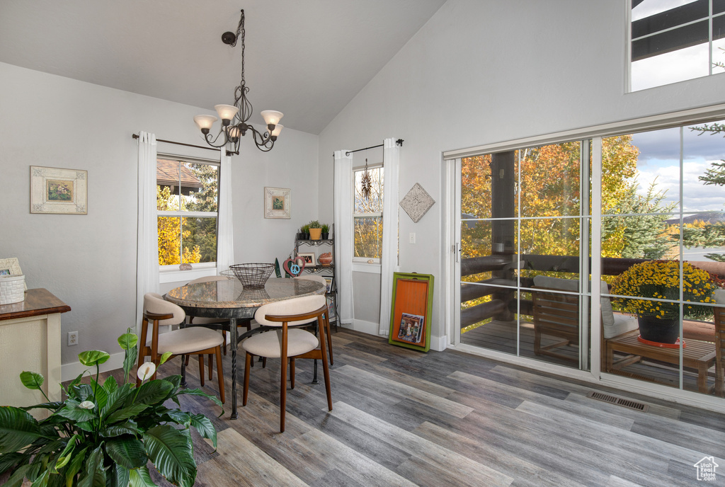 Photo 6 for MLS #2117846 at 5135 Cove Canyon Dr #204