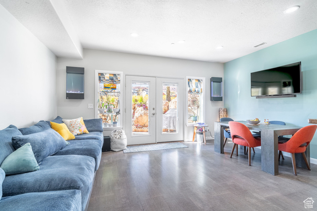 Photo 10 for MLS #2117853 at 6486 E Highway 39 #16