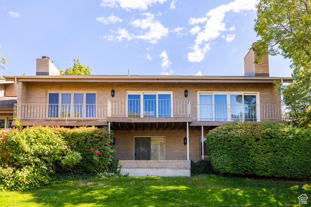 Photo 5 for MLS #2117856 at 822 N Grandridge Ct