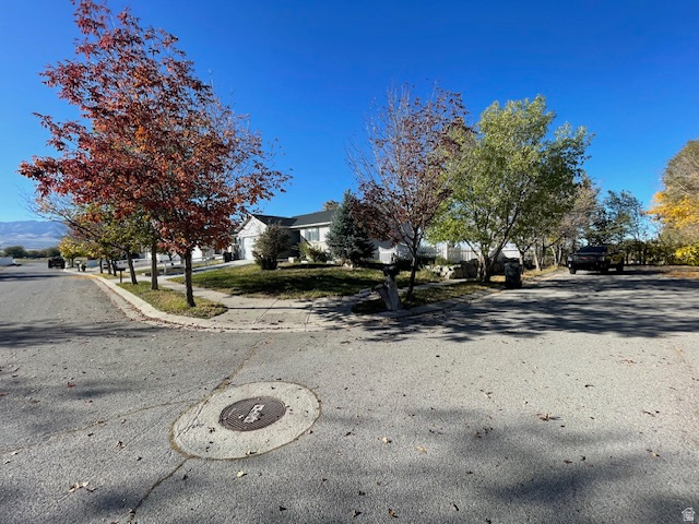 635 E WILDROSE DR Grantsville, UT 84029