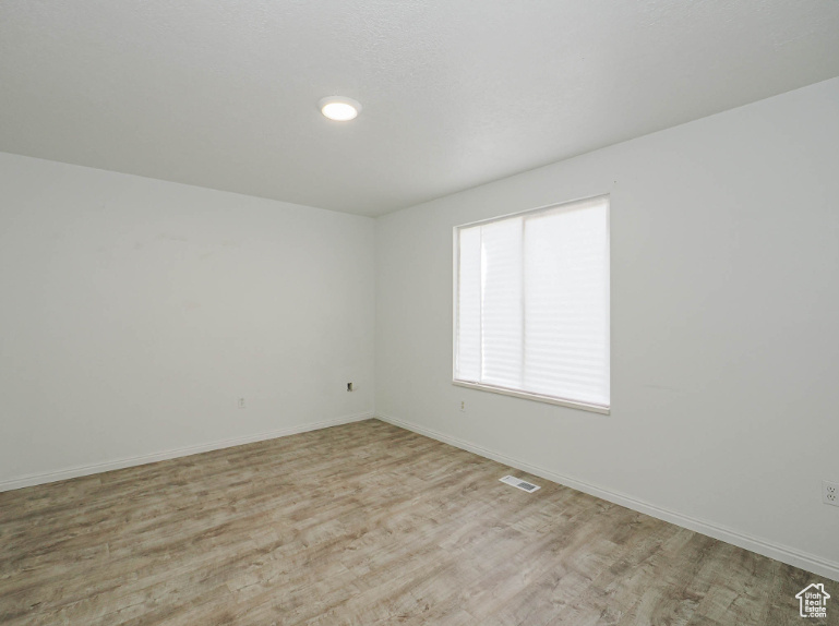 635 E WILDROSE DR Grantsville, UT 84029