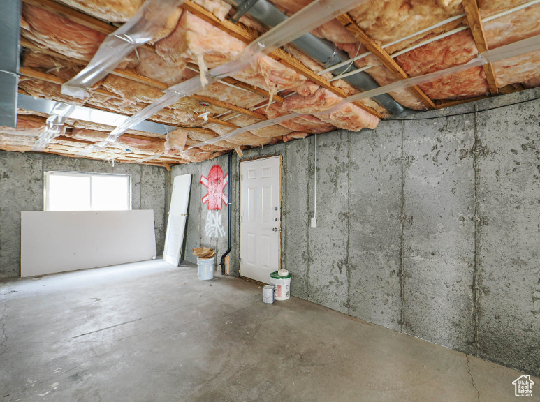 635 E WILDROSE DR Grantsville, UT 84029