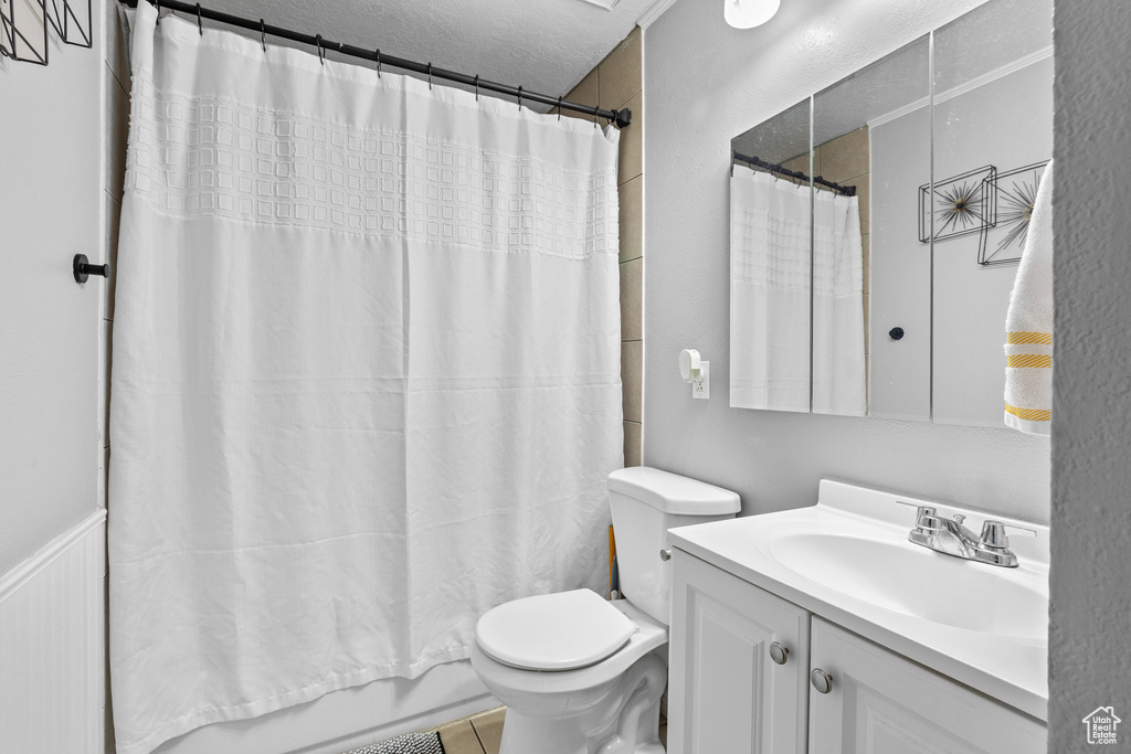 Photo 8 for MLS #2117866 at 2675 S Melville Dr