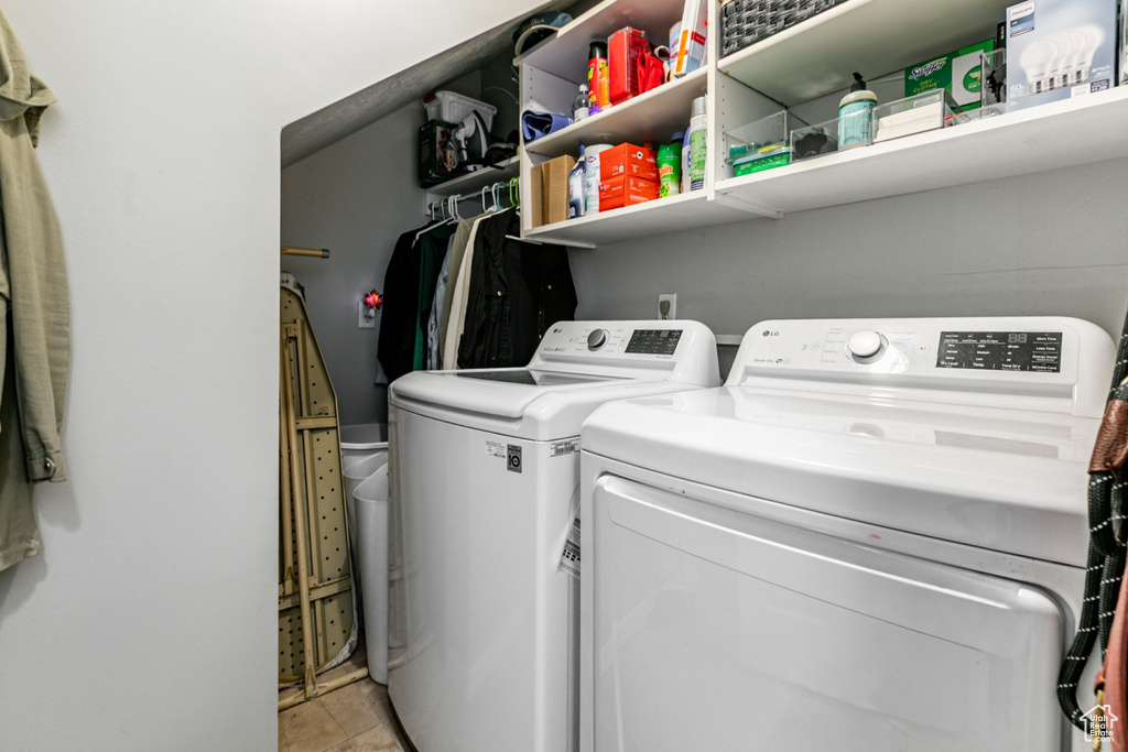 239 W LYMAN LN Bountiful, UT 84010
