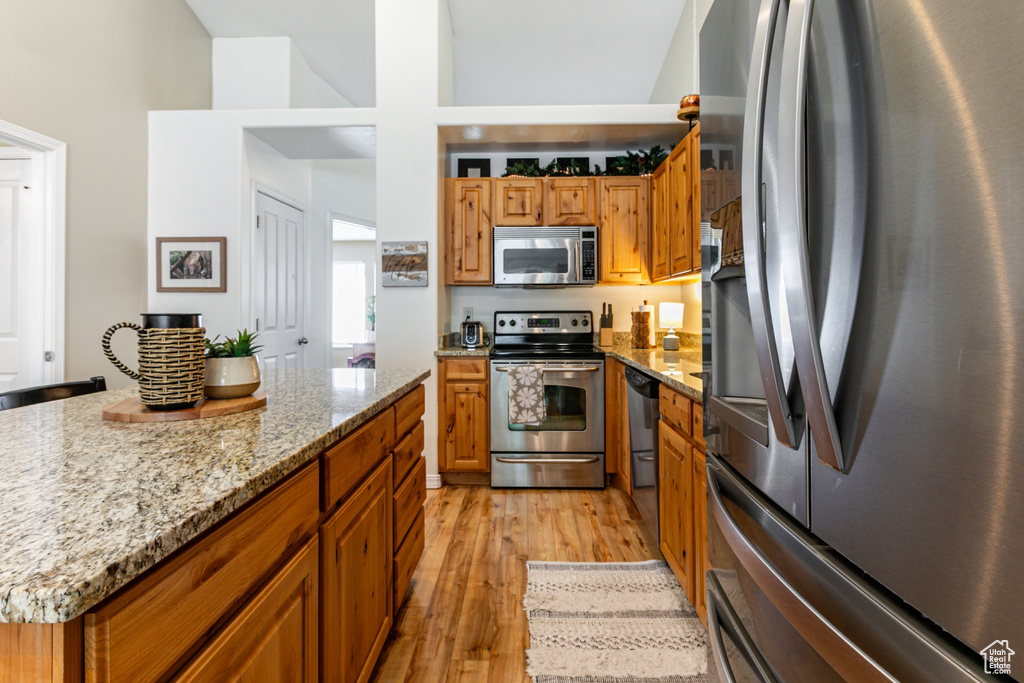 239 W LYMAN LN Bountiful, UT 84010
