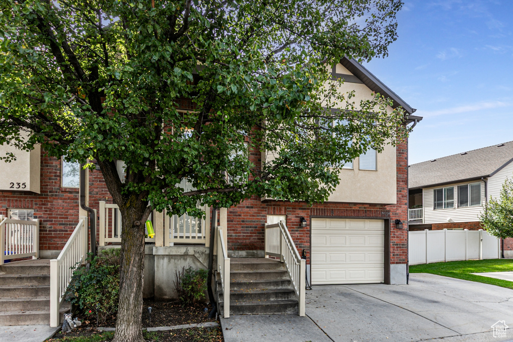 239 W LYMAN LN Bountiful, UT 84010