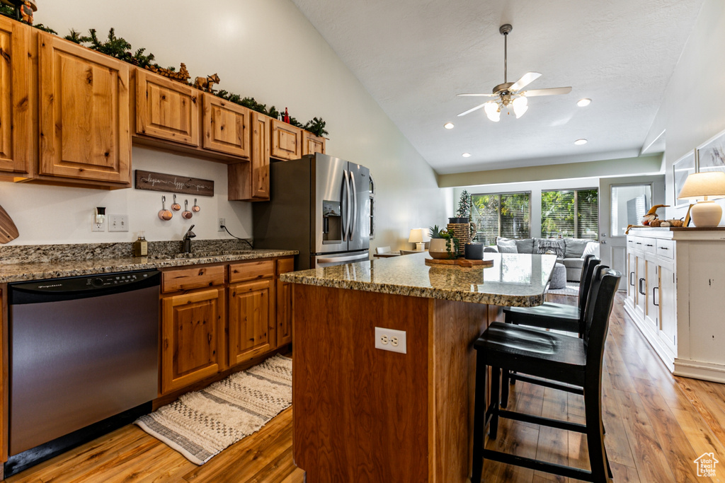 239 W LYMAN LN Bountiful, UT 84010