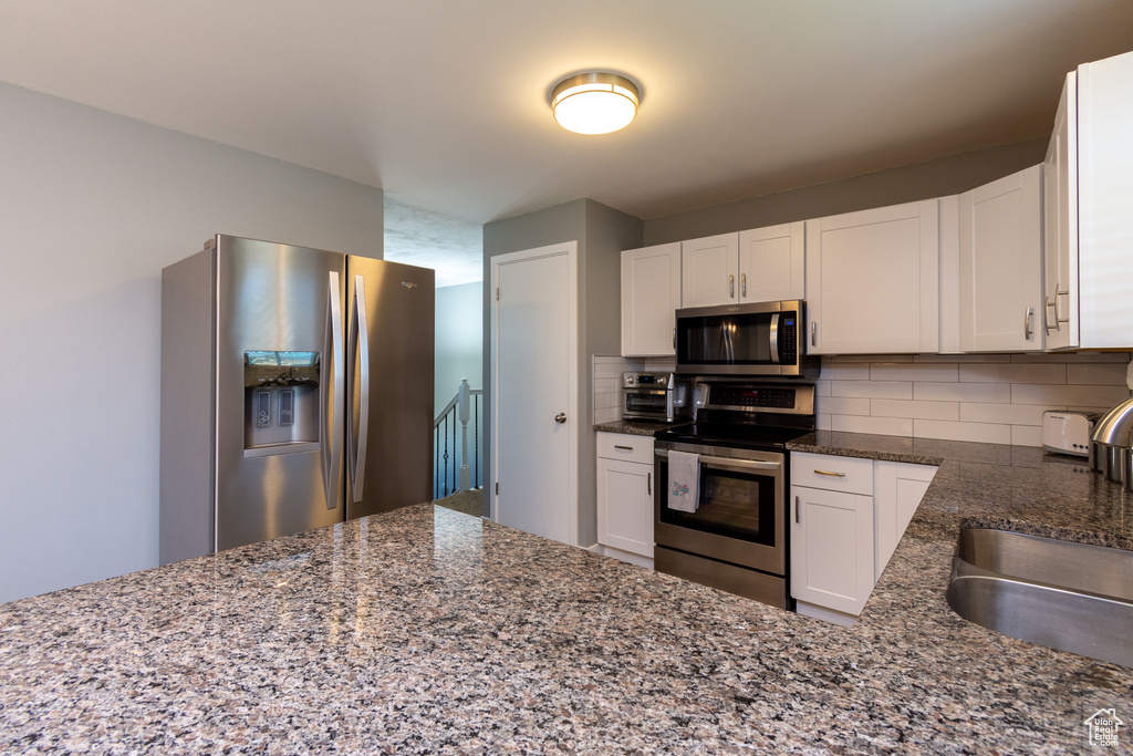 Photo 8 for MLS #2117873 at 1422 E Winterwood Cir
