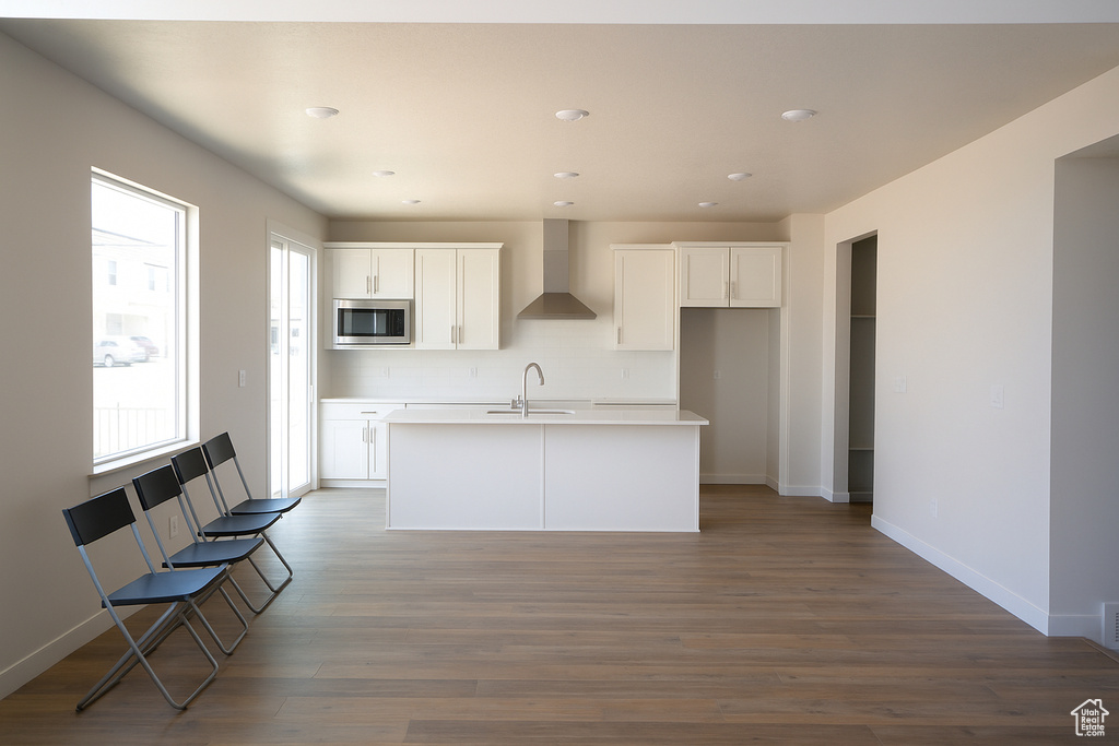 Photo 2 for MLS #2117874 at 1583 W Andover Rd