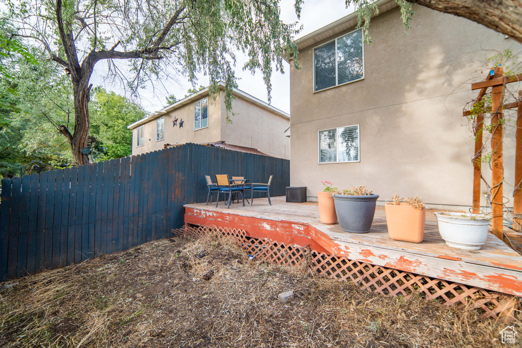 Photo 24 for MLS #2117882 at 885 W Chartres Ave