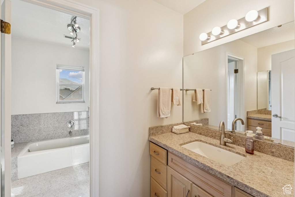 2382 SUMMERWOOD DR Layton, UT 84040
