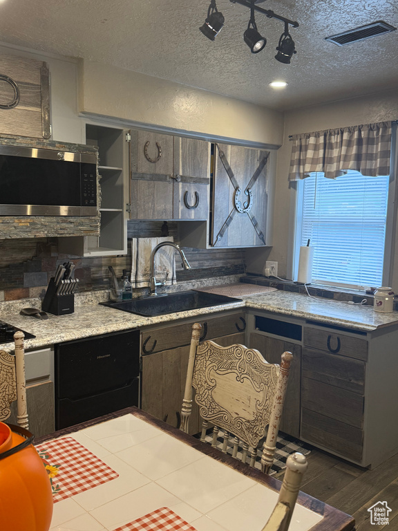 Photo 10 for MLS #2117891 at 189 S 300 West