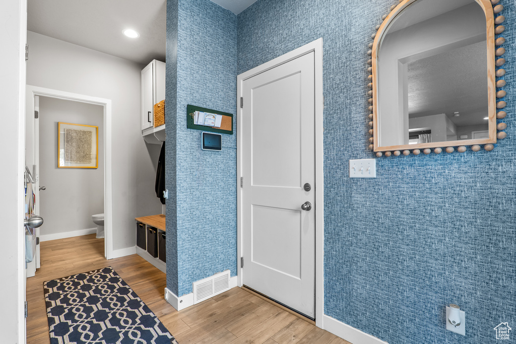 Photo 27 for MLS #2117892 at 11656 S Moring Point Way #572