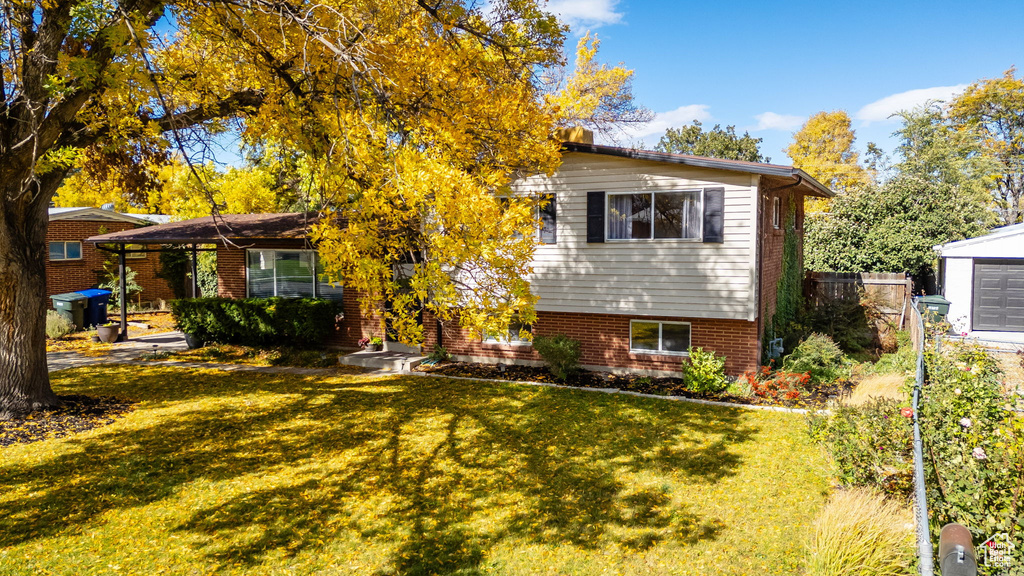 Photo 22 for MLS #2117898 at 3574 W Meadowbrook Dr