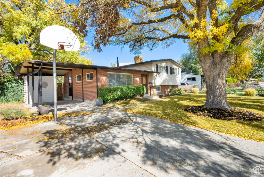 Photo 18 for MLS #2117898 at 3574 W Meadowbrook Dr