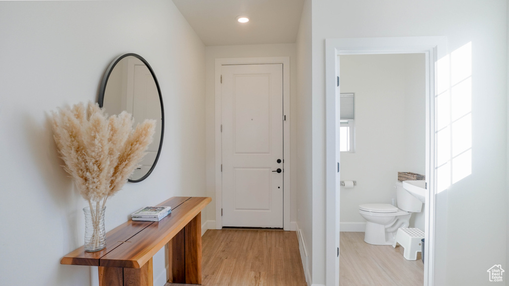 Photo 8 for MLS #2117901 at 109 E Hidden Creek Way #550