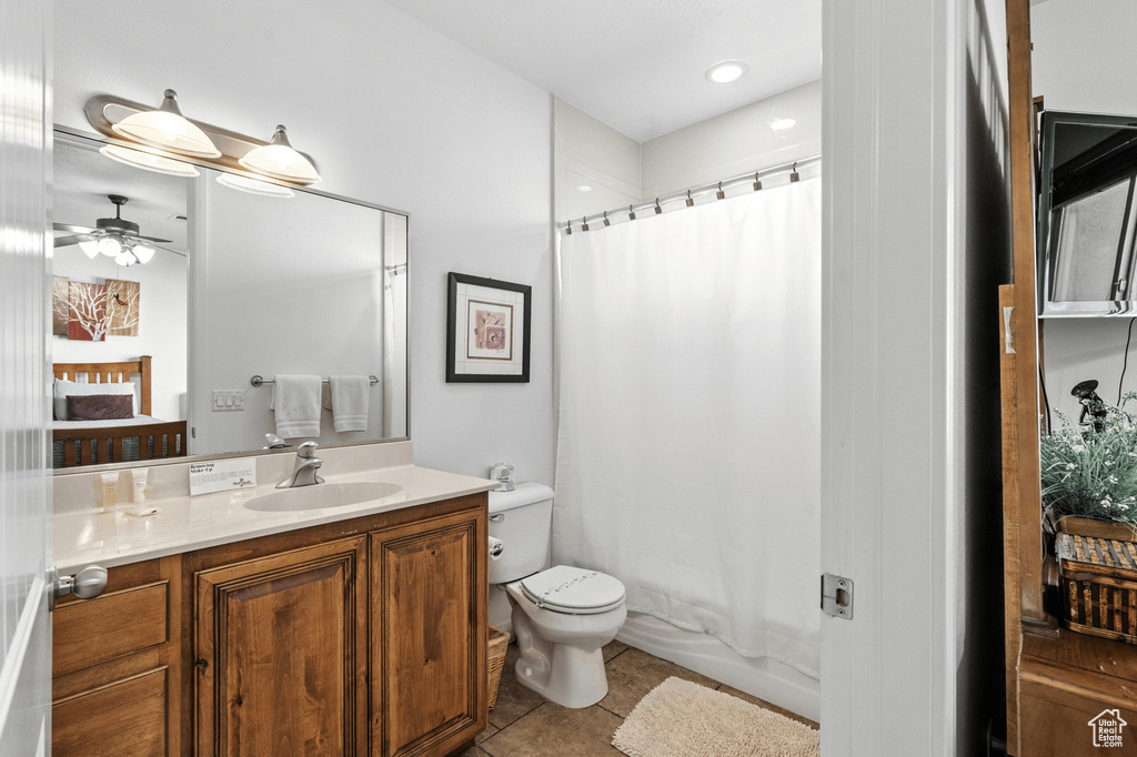 Photo 13 for MLS #2117911 at 1845 W Canyon Dr #1806