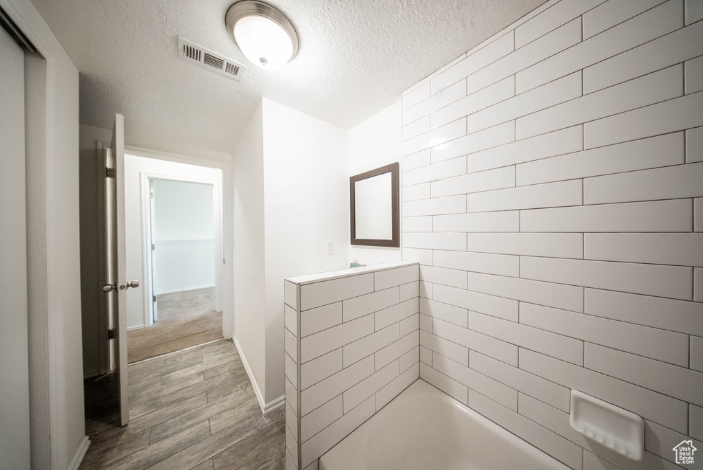 Photo 17 for MLS #2117915 at 2024 S 925 West