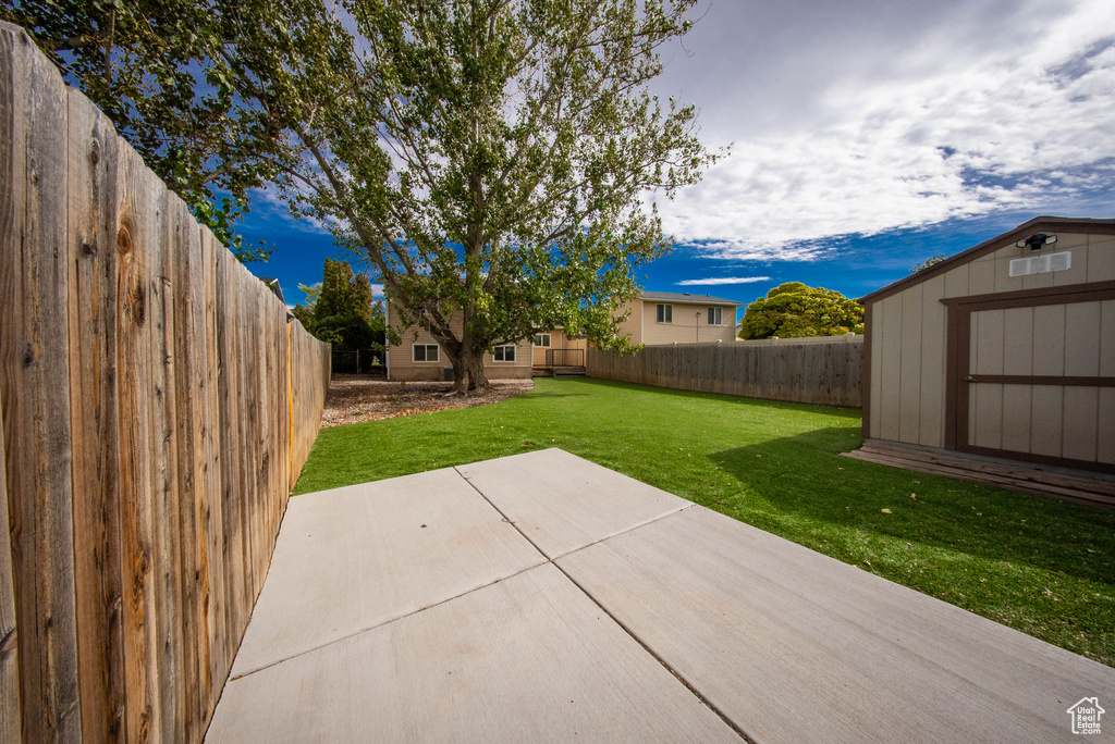 Photo 20 for MLS #2117915 at 2024 S 925 West