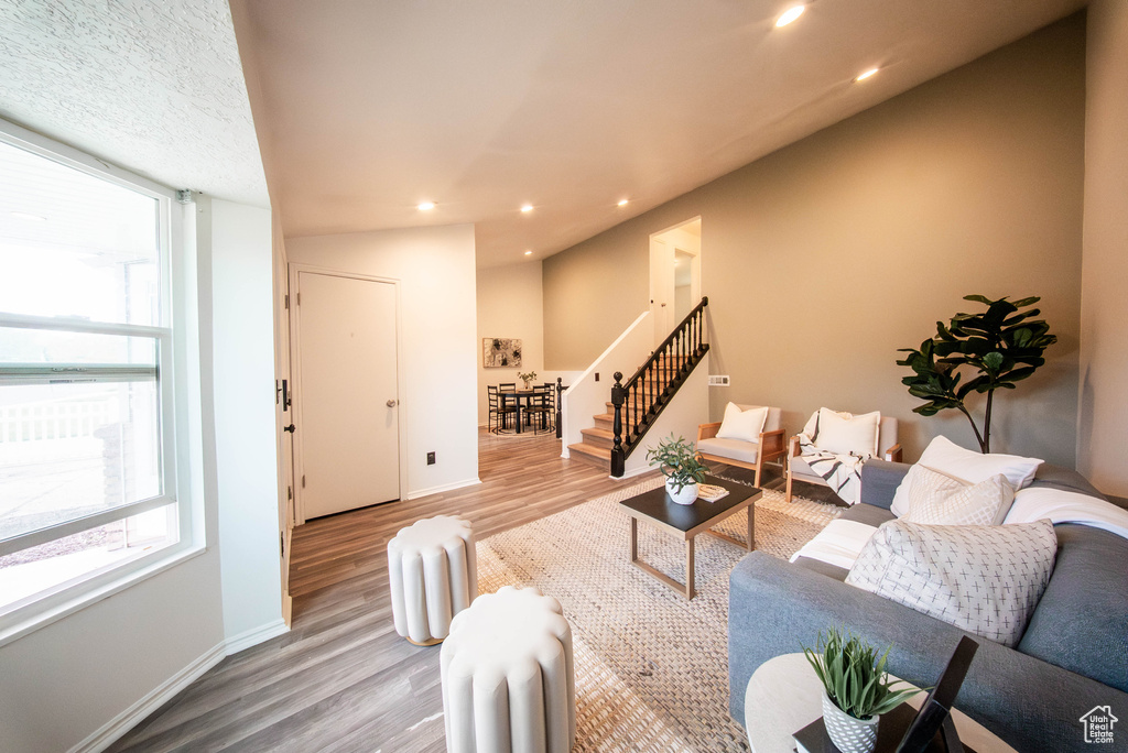 Photo 3 for MLS #2117915 at 2024 S 925 West