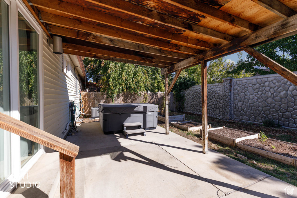 Photo 13 for MLS #2117916 at 2192 E Fort Blvd #B