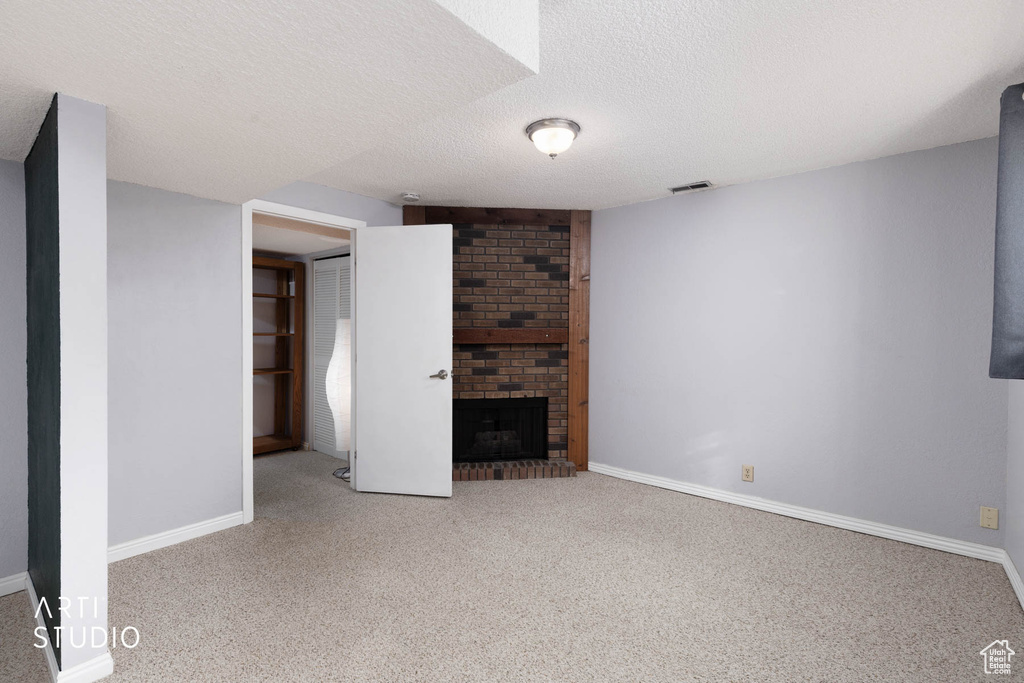 Photo 9 for MLS #2117916 at 2192 E Fort Blvd #B