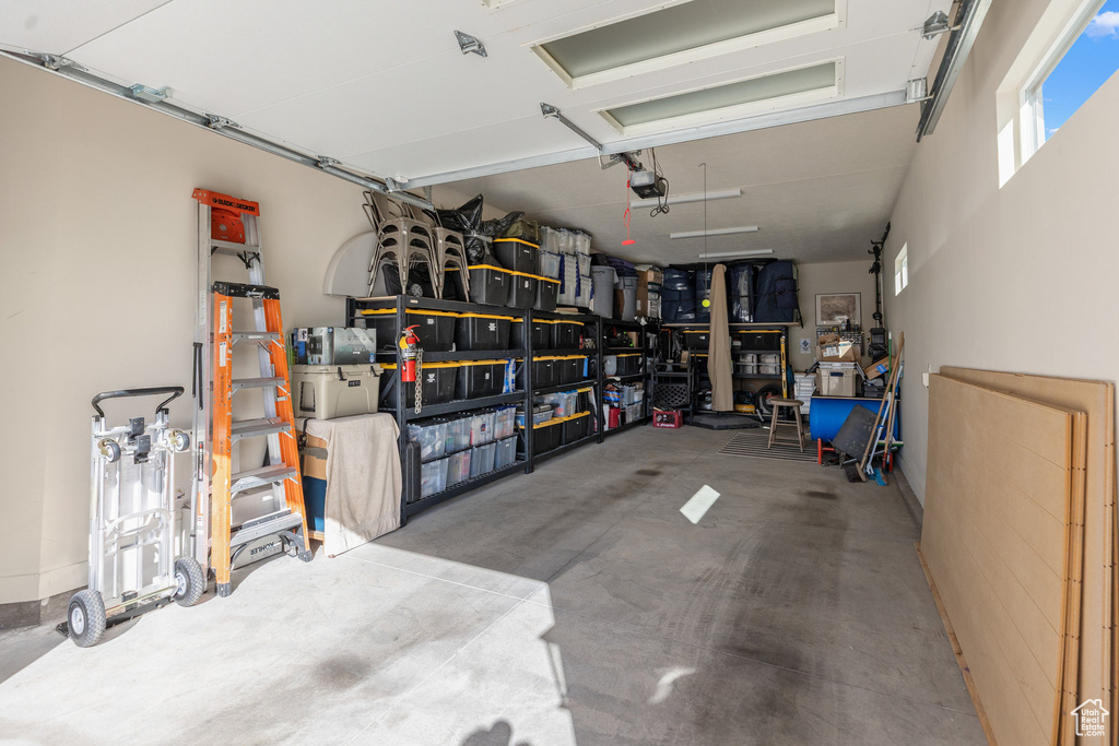 Photo 30 for MLS #2117917 at 983 E Black Oak Dr