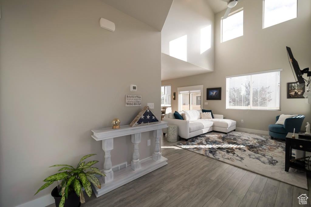 Photo 11 for MLS #2117922 at 14767 S Torrey View Ln #5