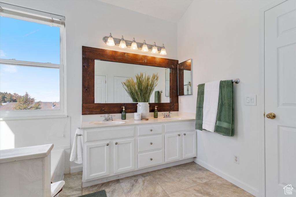 Photo 42 for MLS #2117925 at 913 E Spiers Ln