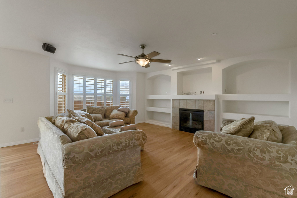 Photo 7 for MLS #2117928 at 1871 E Vista Ridge Ct