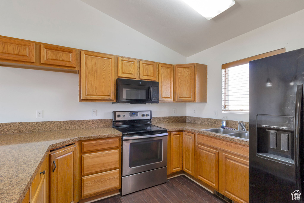 Photo 4 for MLS #2117932 at 1116 N Jefferson Ave