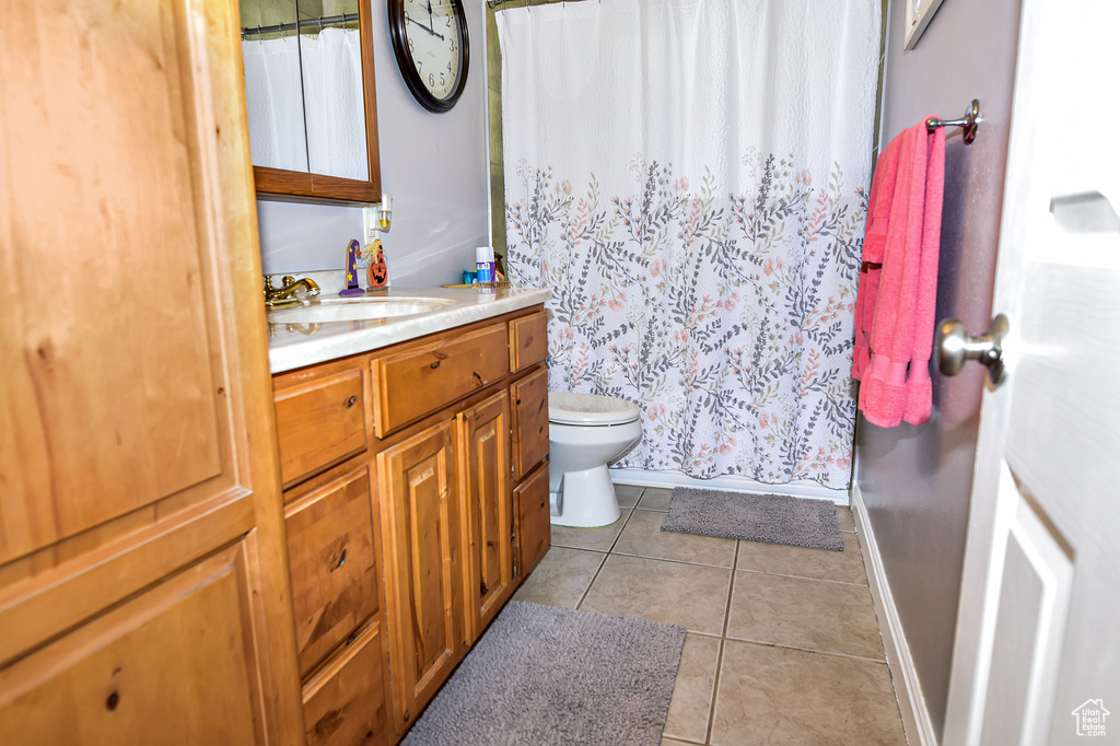 Photo 11 for MLS #2117934 at 1003 Flamingo St