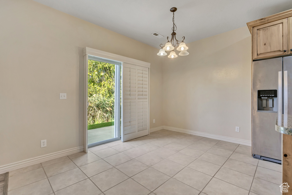 Photo 9 for MLS #2117945 at 868 S Fox Trail Ln