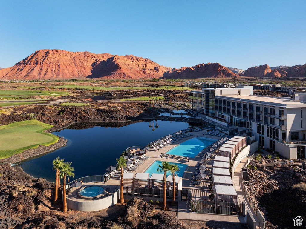 2429 S PHIL SMITH CT Santa Clara, UT 84765