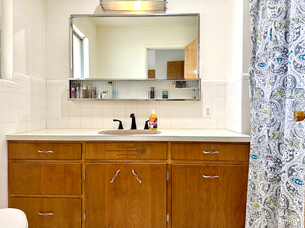 142 N 300 W Vernal, UT 84078