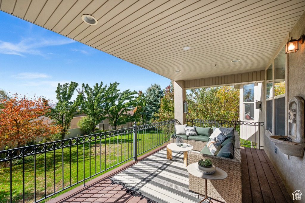 Photo 35 for MLS #2117953 at 1974 E Quartzridge Dr