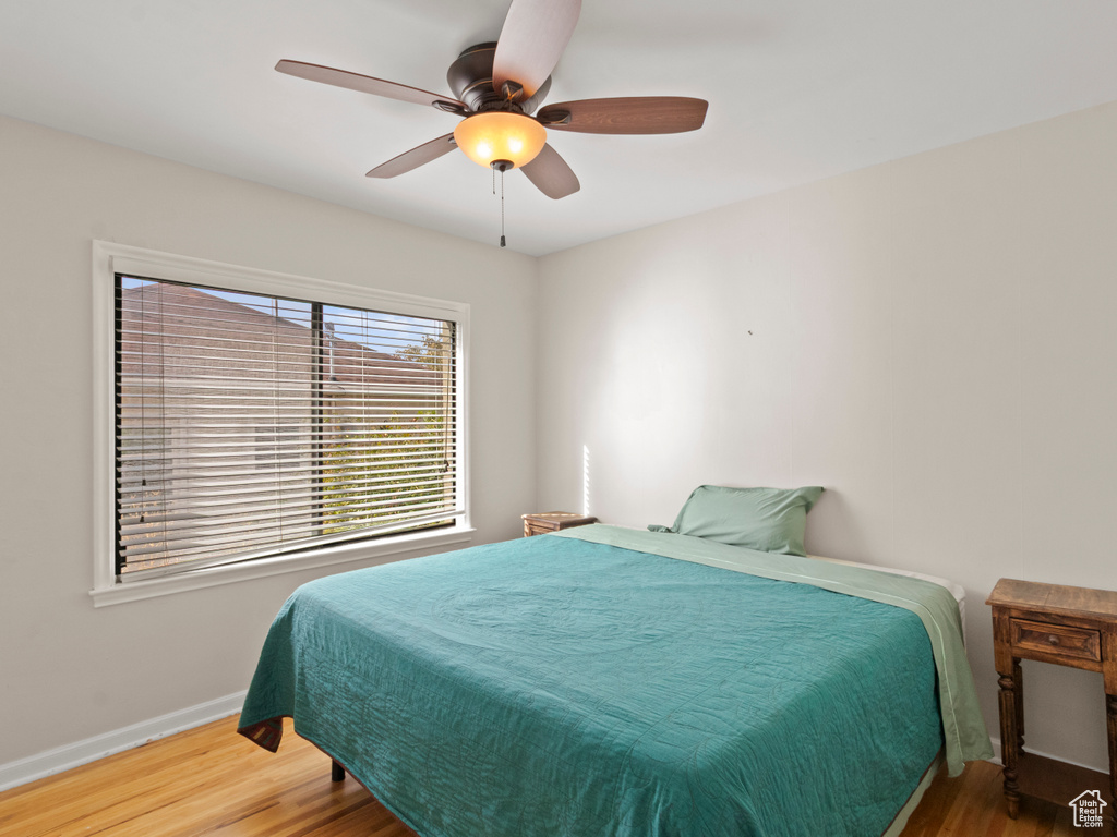 Photo 10 for MLS #2117960 at 1056 E Elgin Ave