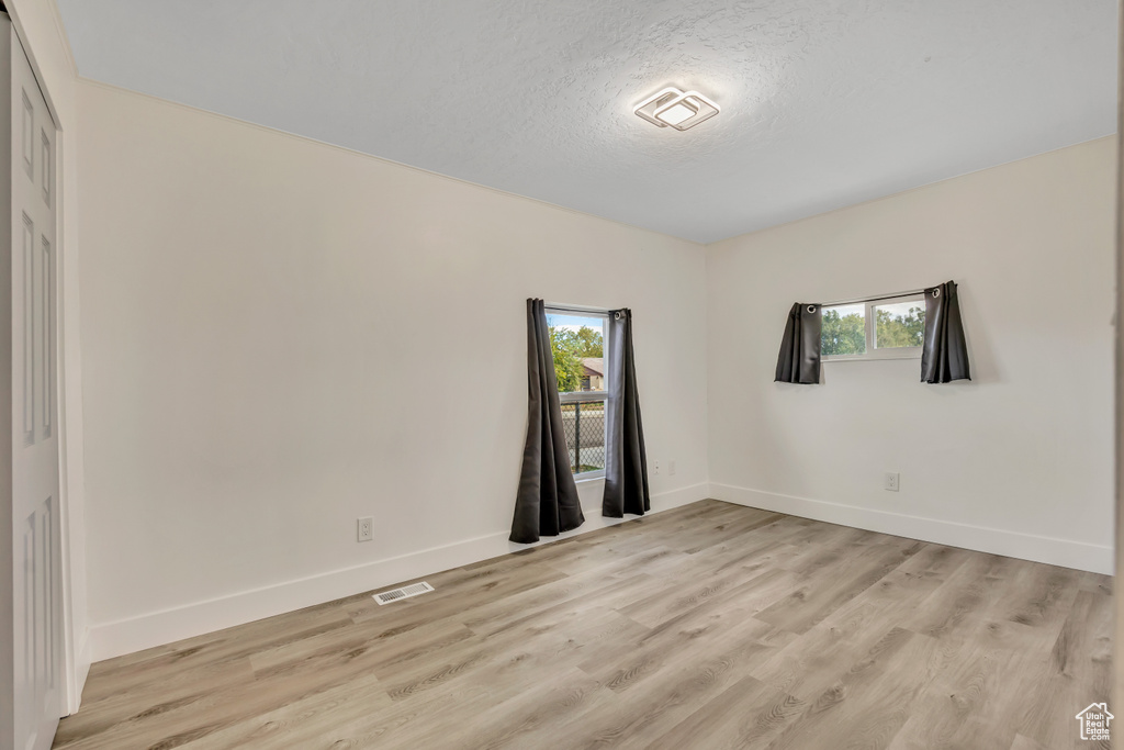 Photo 13 for MLS #2117963 at 3031 S 8400 West