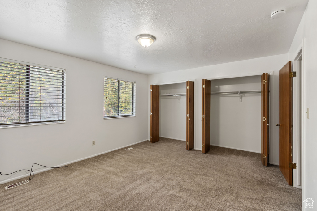 Photo 6 for MLS #2117964 at 137 E Southwell St #16